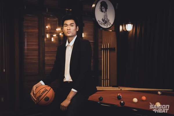 Hai toà tháp đôi của làng bóng rổ Việt: Người cao 2,03m, người xấp xỉ 2m và nổi tiếng với những pha úp rổ thần sầu-3