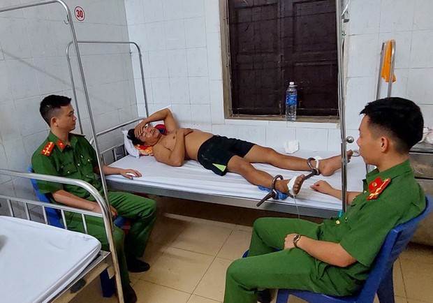 Bố sát hại con gái 17 tuổi và bạn trai con rồi tự tử: Hé lộ nguyên nhân án mạng-1