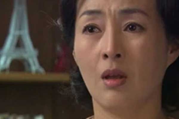 Con dâu sinh liền một mạch hai đứa cháu, tôi vui mừng cho nó một căn nhà thì một tháng sau đã thấy hối hận-1