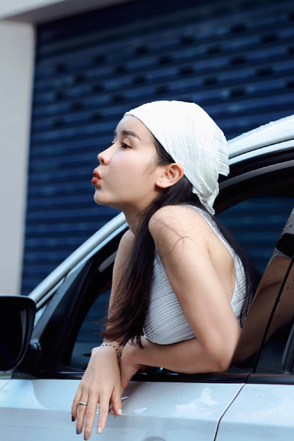 Lưu Hương Giang - mẹ 2 con dáng nuột, da đẹp nhờ thói quen ăn uống và dưỡng da cực quan trọng mỗi ngày-3