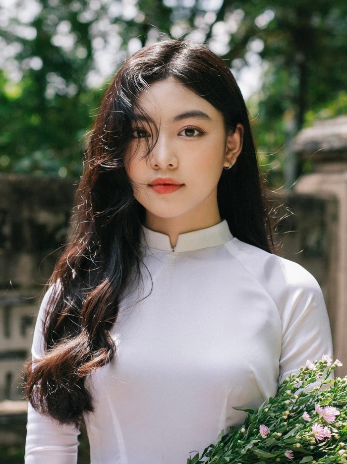 Hóa thân thành nàng thơ trong áo dài trắng tinh khôi, con gái Quyền Linh được khán giả ủng hộ thi Hoa hậu-3