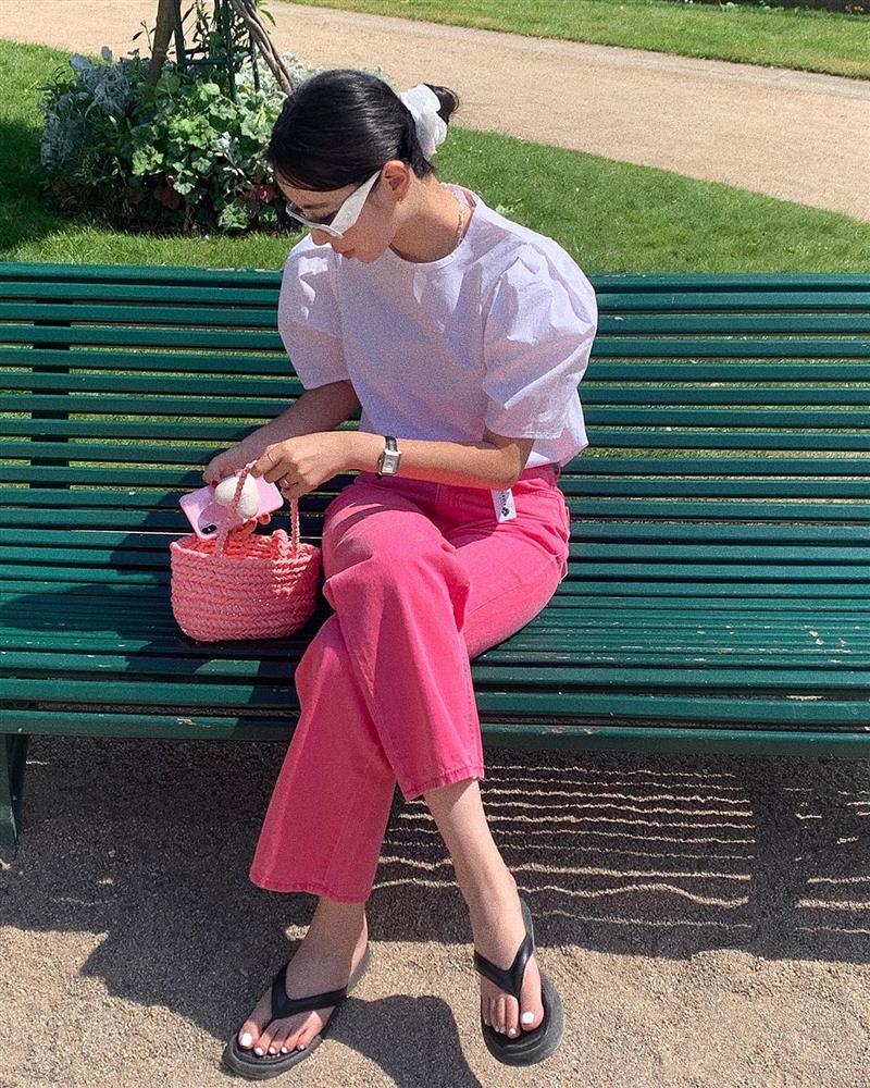 5 công thức mặc áo blouse trắng sành điệu mọi lúc mọi nơi-18