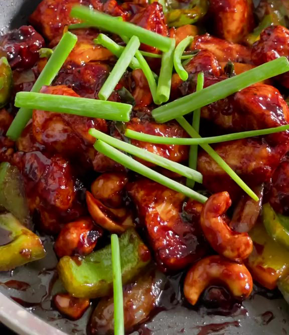 Thịt gà xào cùng loại hạt này ngon xuất sắc, lại giúp giảm mỡ tăng cơ: Chị em phải thử ngay thôi!-1