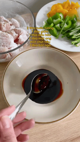Thịt gà xào cùng loại hạt này ngon xuất sắc, lại giúp giảm mỡ tăng cơ: Chị em phải thử ngay thôi!-4