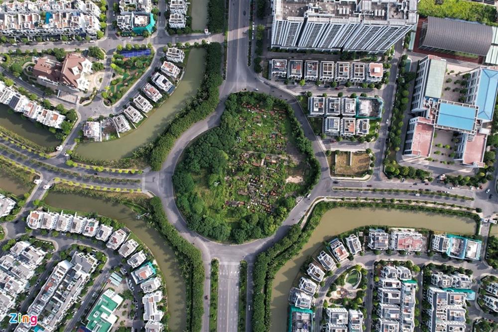 Người Hà Nội ngán ngẩm vì nhà cửa sát vách nghĩa trang-3