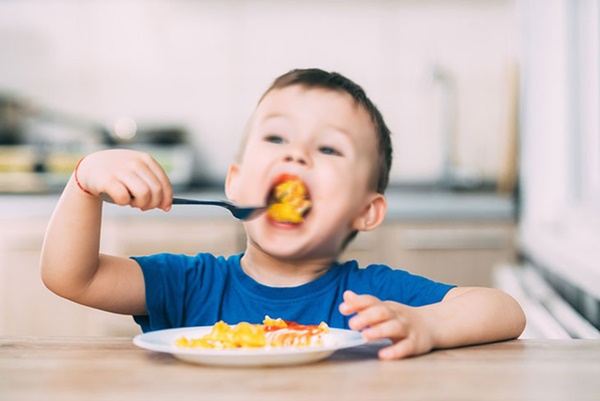 Tùy tiện cho con dùng thứ này, cha mẹ không biết trẻ sẽ bị thấp lùn trong tương lai-5