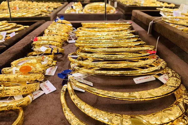 Giá vàng hôm nay 8/7: Thế giới chao đảo, vàng hồi phục từ đáy-2