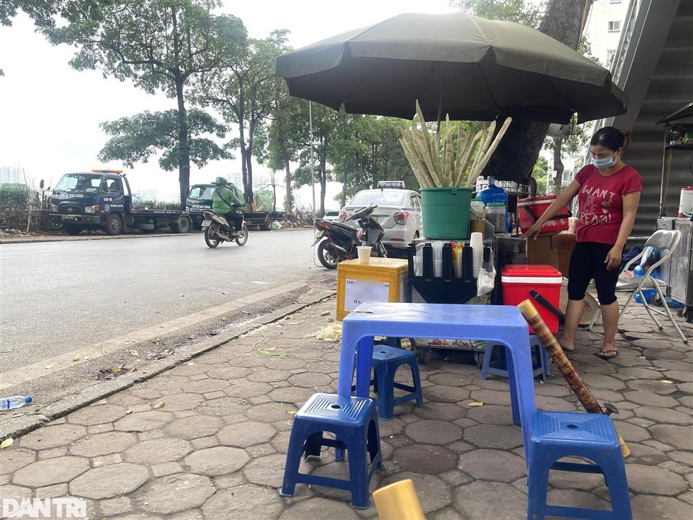 Bán nghìn cốc nước ngày nóng, chủ quán ở Hà Nội kiếm 50 triệu đồng/tháng-1