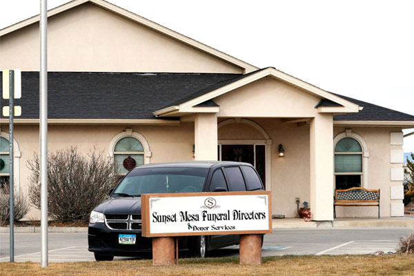 Chủ nhà tang lễ bán tay, chân, đầu của người chết để lấy tiền-1