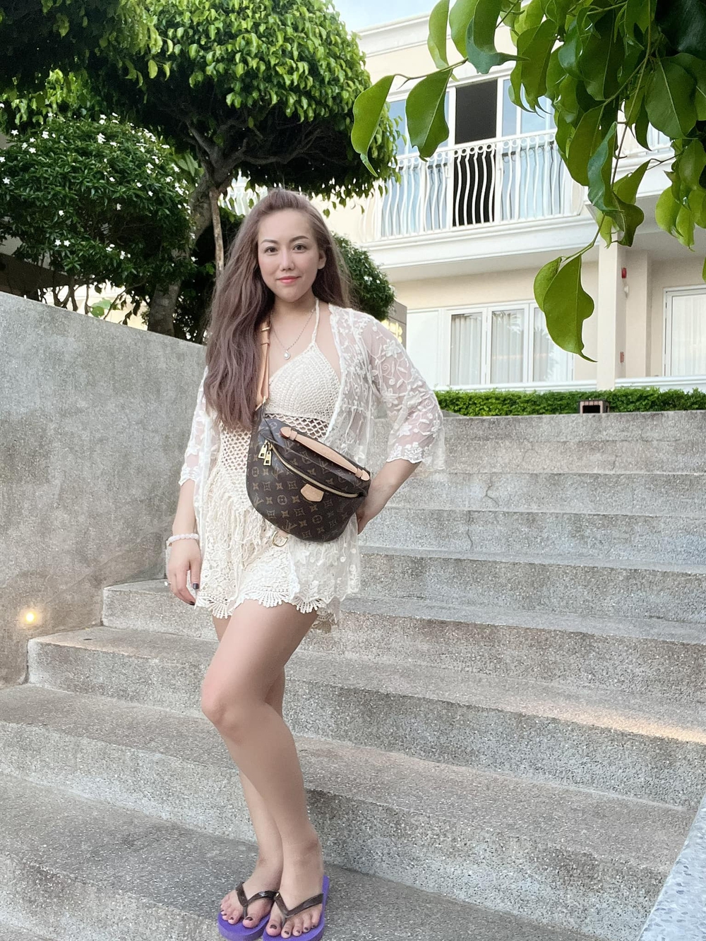 Ôm con sang Mỹ với bàn tay trắng, 16 năm sau, mẹ 5 con thành bà chủ, thu nhập tăng 20 lần-1