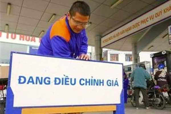 Giá xăng giảm mạnh vào đầu tuần tới-2