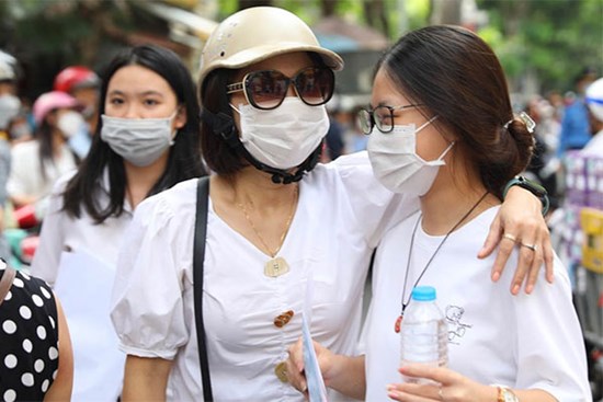 Đề môn Toán thi tốt nghiệp THPT 2022