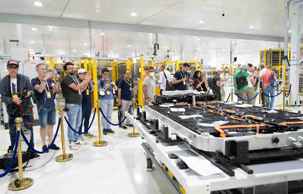 Người dùng châu Âu ‘chấm điểm’ VF 8 ra sao trong lần lái thử đầu tiên?-5