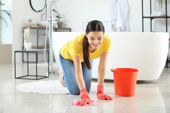 Không cần thuốc tẩy có chứa hóa chất độc hại, nhà vệ sinh ố vàng cỡ nào cũng sạch ngay chỉ với một nắm bột này