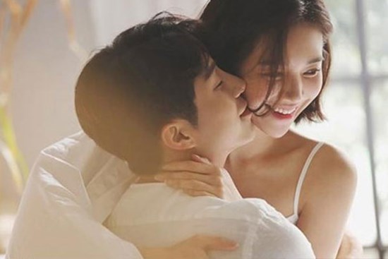 Qúy bà U60 chật vật đòi tiền vì tin lời ba hoa của tình trẻ