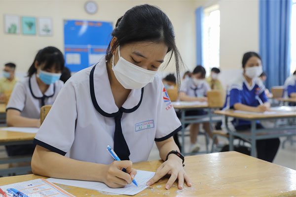 Đề môn Lịch sử thi tốt nghiệp THPT 2022-4