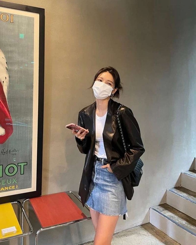 4 kiểu chân váy giúp sao Hàn mặc đẹp 365 ngày, bạn nên sắm ngay để sành điệu bằng chị bằng em-4