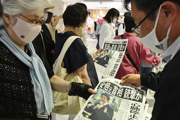 Vì sao vụ ám sát cựu Thủ tướng Abe Shinzo sẽ thay đổi Nhật Bản mãi mãi?-1