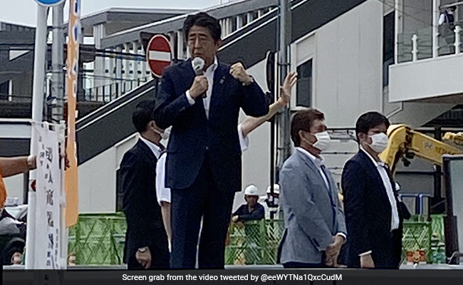 Viên đạn bắn cựu Thủ tướng Abe Shinzo xuyên trúng tim-1