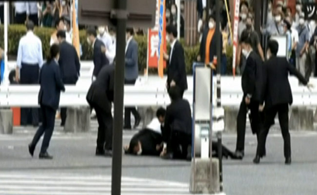 Viên đạn bắn cựu Thủ tướng Abe Shinzo xuyên trúng tim-2