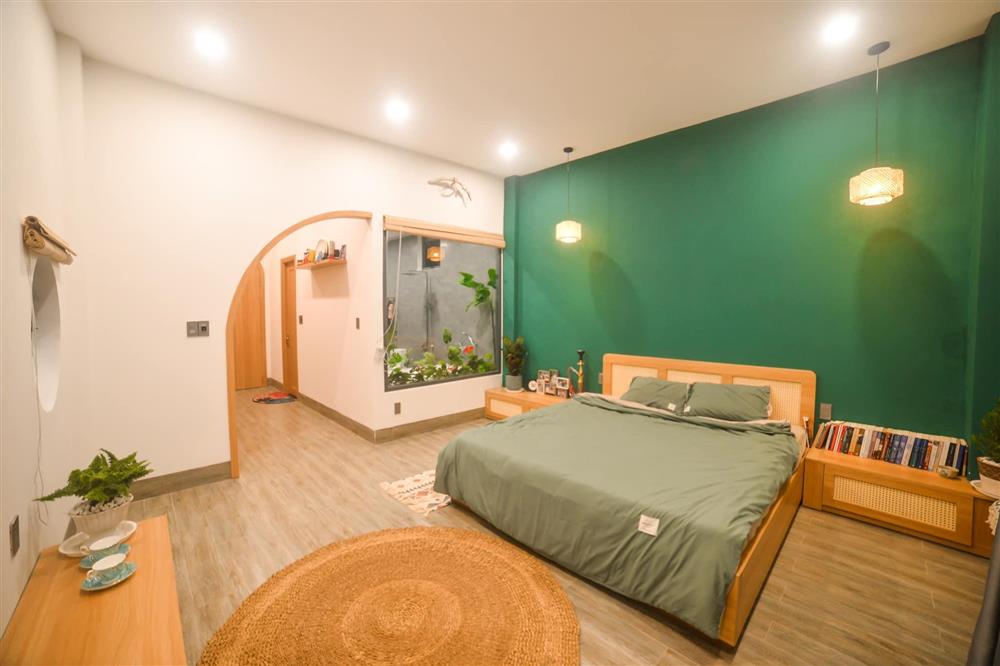 Ngôi nhà trong ngõ ngập cây xanh, góc bàn ăn thật chill bên khu vườn nhỏ-10