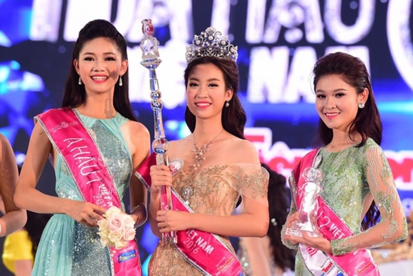 Cuộc sống hiện tại của Top 3 Hoa hậu Việt Nam 2016: Đỗ Mỹ Linh sắp kết hôn, 2 Á hậu thì sao?-1