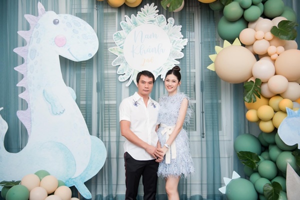 Cuộc sống hiện tại của Top 3 Hoa hậu Việt Nam 2016: Đỗ Mỹ Linh sắp kết hôn, 2 Á hậu thì sao?-19
