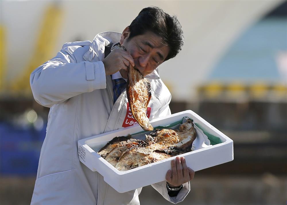 Nhìn lại khoảnh khắc ấn tượng không thể nào quên trong cuộc đời cựu Thủ tướng Abe Shinzo-8