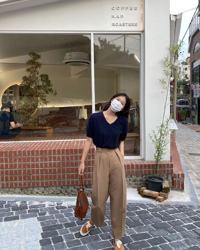 Hè này đi sắm váy áo, nàng cứ chọn đồ theo 4 gam màu vừa giúp tôn da lại trẻ ra vài tuổi sau đây-6