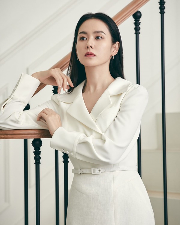 Biểu tượng nhan sắc xứ Hàn thập niên 90: Son Ye Jin ngây thơ lại quyến rũ nhưng cũng không bằng mỹ nhân này-2