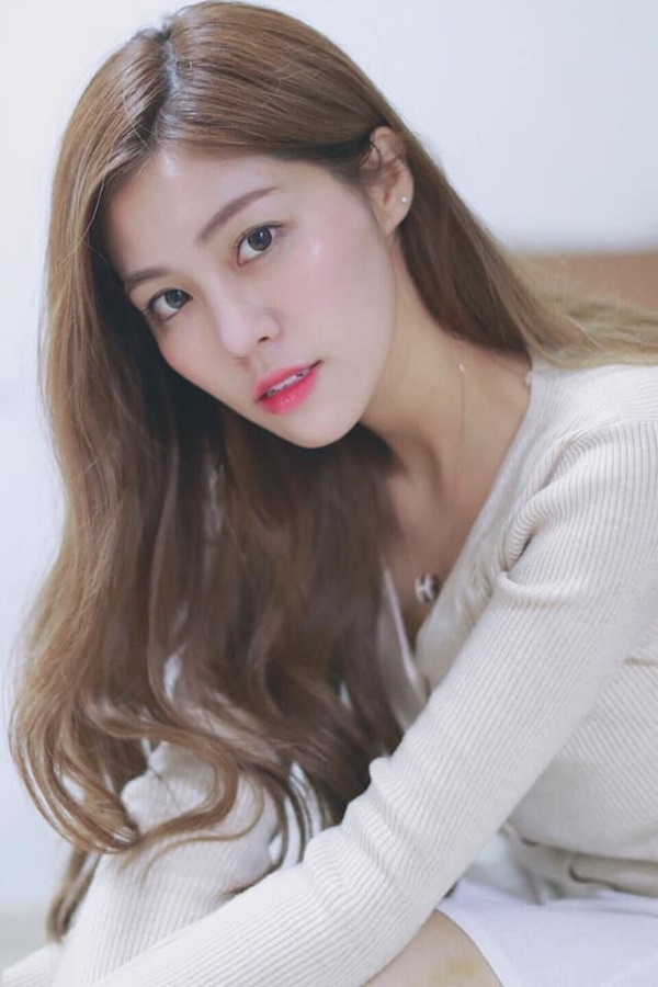 Trương Gia Hân bị tẩy chay vì bê bối clip nóng, chat sex-12