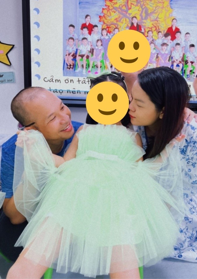 Phạm Quỳnh Anh xuất hiện cạnh chồng cũ hậu sinh con thứ 3, cả hai vẫn tốt đẹp sau ly hôn vì con gái-1
