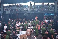 Công an Bắc Giang 'đột kích' quán bar The Light, đưa hơn 200 dân chơi về trụ sở