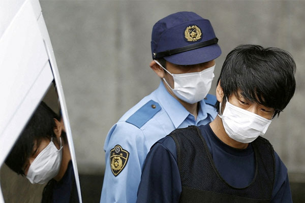 Lời khai chấn động về súng tự chế của người ám sát ông Abe-1