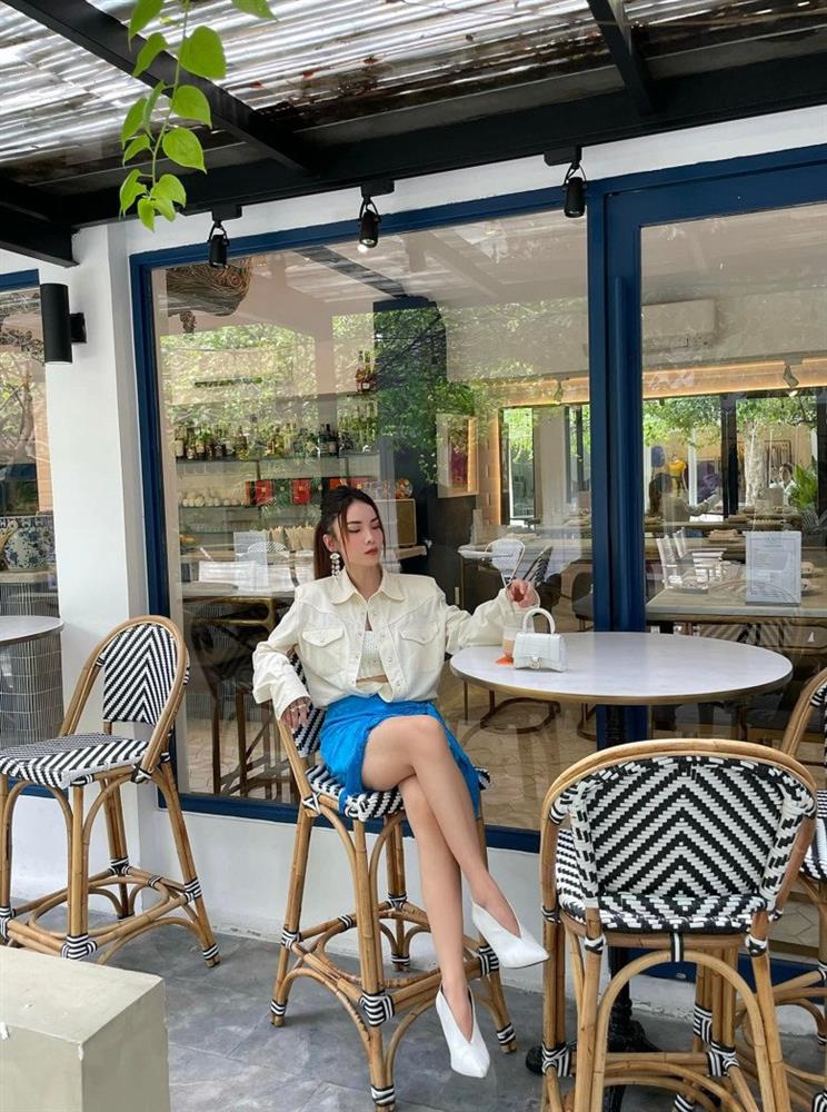 Học cách phối áo sơ mi sành điệu của chị em Yến Trang - Yến Nhi-7