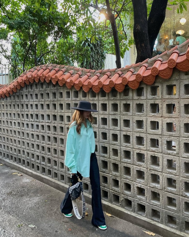 Học cách phối áo sơ mi sành điệu của chị em Yến Trang - Yến Nhi-9