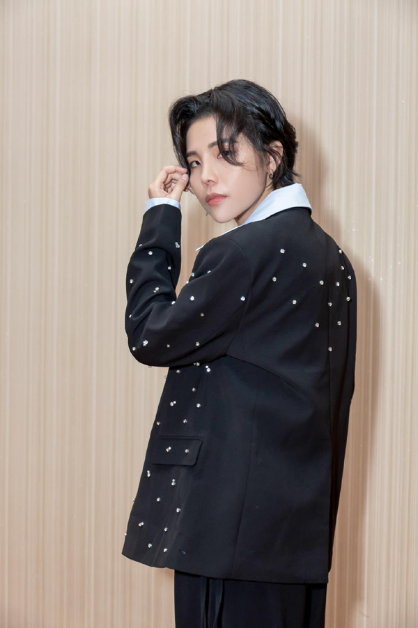 Vũ Cát Tường: Ấu thơ thấy mẹ cơ cực làm lụng, quyết định thay cha là trụ cột gia đình-1