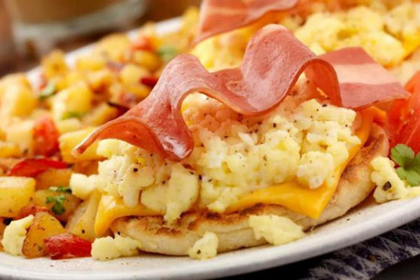 Nghiên cứu giật mình: Một kiểu ăn phổ biến gây teo não, trầm cảm-1