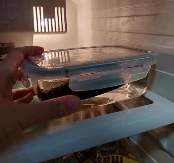 Bơ đã cắt dở rất dễ bị thâm: 5 mẹo bảo quản bơ tươi lâu, không thâm đen có thể bạn chưa biết!-5