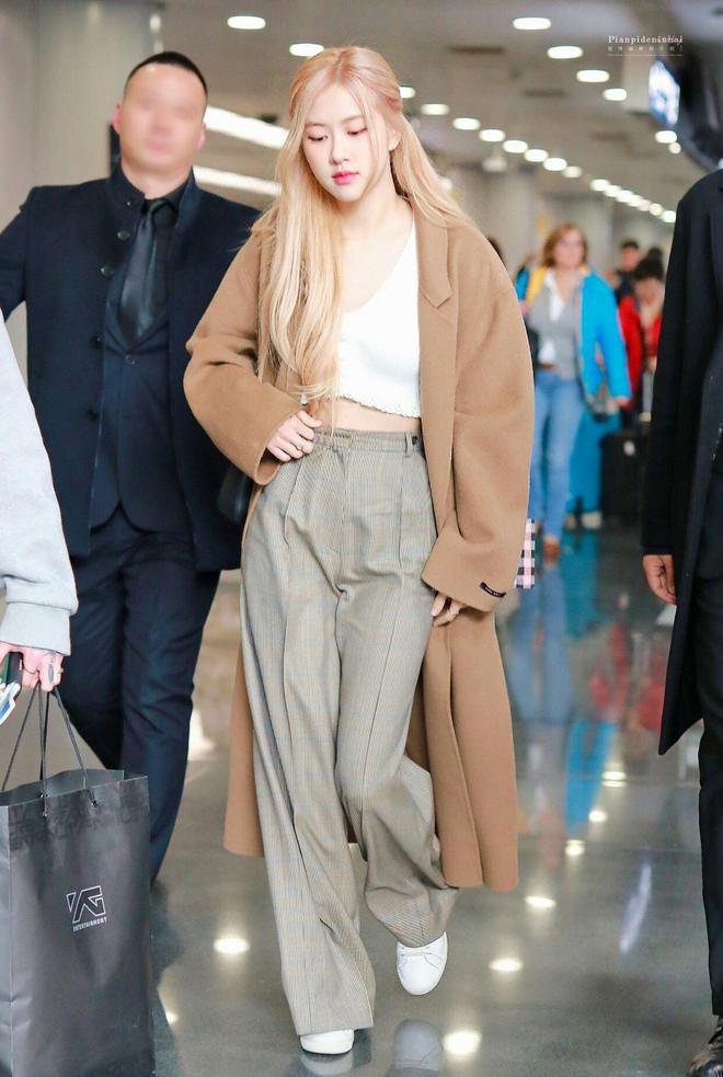 Để che đi khuyết điểm chân vòng kiềng, Rosé chăm chỉ diện 4 kiểu quần sành điệu dưới đây-2