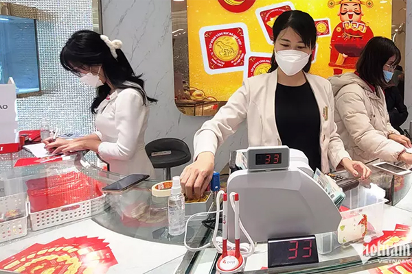 Giá vàng hôm nay 13/7: Mất động lực tăng giá, lo lắng 1 đợt bán tháo-2