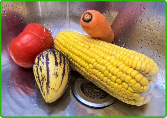 Những thực phẩm nên và không nên rửa trước khi nấu-1