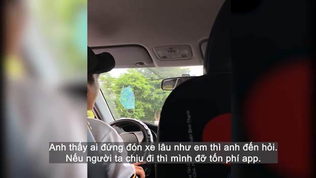 Tận mắt cảnh móc túi hành khách ngay tại sân bay Tân Sơn Nhất của đội ngũ xe công nghệ, taxi dù-6