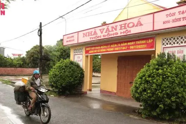 Cháu bé 8 tuổi bị tẩm xăng đốt vì không chịu đi trộm cắp-3