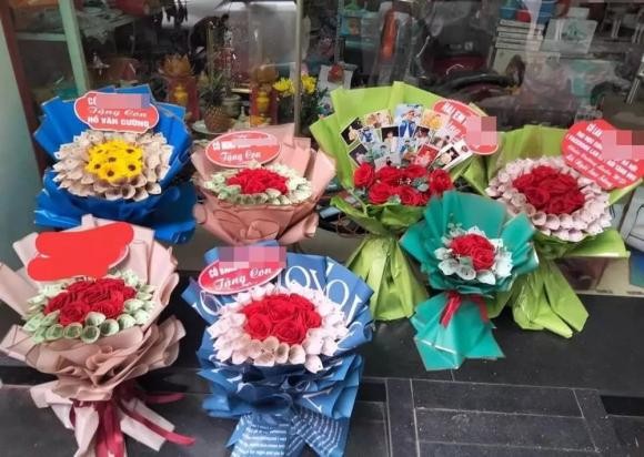 Hồ Văn Cường được fan tặng bó hoa gấp bằng tiền-2