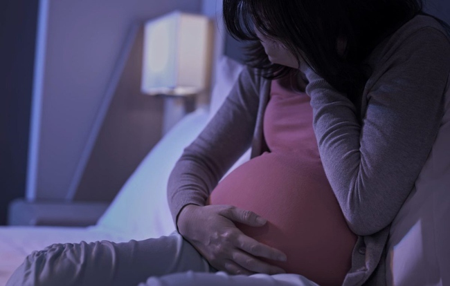 Hành vi này của bà bầu khiến thai nhi sợ nhất: Trẻ sinh ra có IQ thấp nếu nó diễn ra quá thường xuyên-3