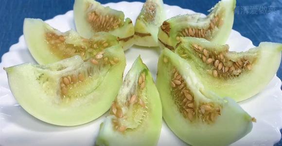 Làm thế nào để phân biệt dưa hormone? Người nông dân trồng dưa 40 năm: Dạy bạn 4 cách để chọn dưa lê giòn và ngon ngọt-7