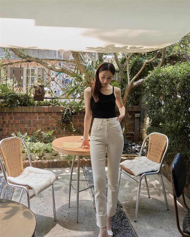 Diện quần jeans theo phong cách tối giản để không bao giờ lo mặc xấu-4