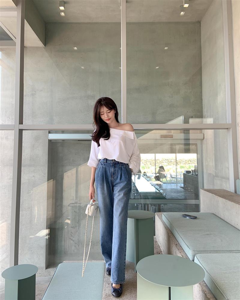 Diện quần jeans theo phong cách tối giản để không bao giờ lo mặc xấu-6