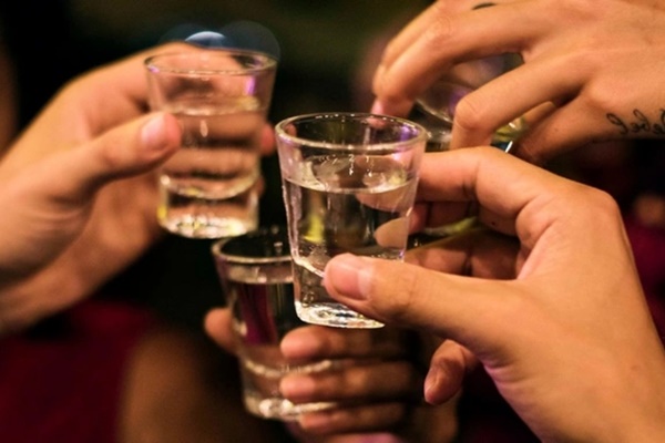 Mắc ung thư vì sở thích 8.000 đồng mỗi ngày-1
